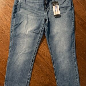 Sofia Vergara Women's Blue Curvy Girlfriend Jeans